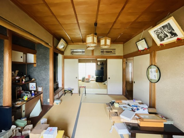 【和室】 | たつの市龍野町中村/中古戸建 | 柔らかい畳が心地よい和室