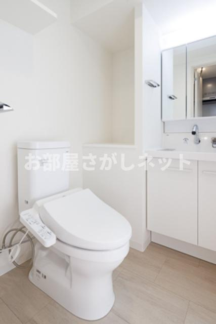 ウェスタ板橋仲宿【おとり物件なし】#学生・社会人にオススメ！初期費用分割払いOK！のトイレ|※写真は同タイプ住戸です。