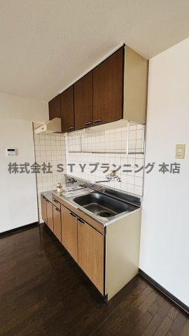 仲介手数料0円！スタスィオン滝の水のキッチン
