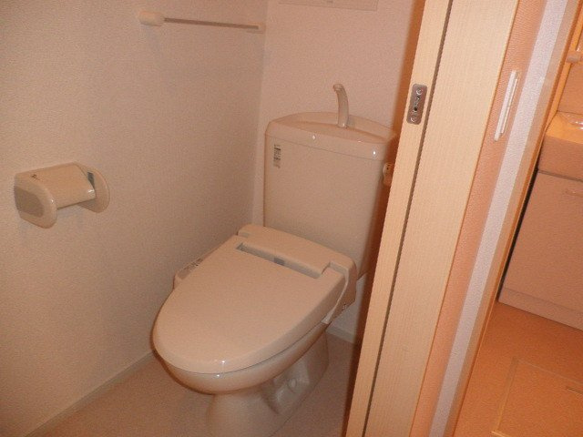 落ち着いたトイレです
