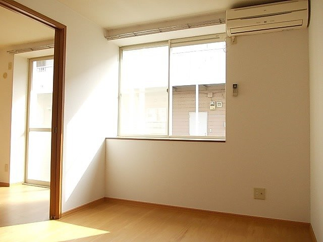明るい室内です