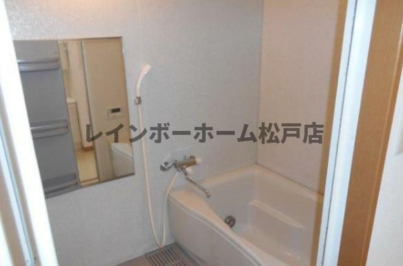 【仲介手数料：50％OFF】対象物件！の浴室