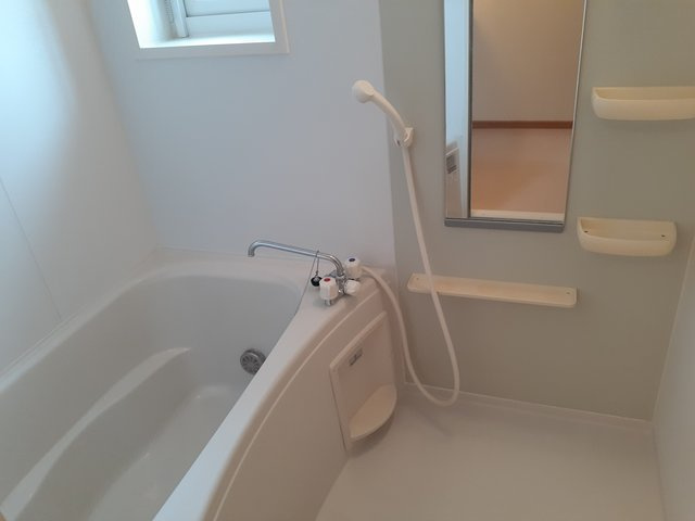 お風呂で日々の疲れを落としましょう