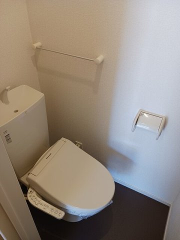 落ち着いたトイレです