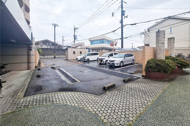 ふぁみーゆ松原・柴垣の駐車場|駐車場
