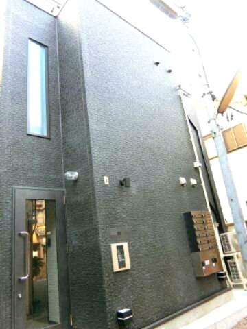 北区上中里３丁目の賃貸マンションの外観