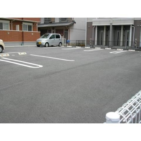 ハーヴェストⅡの駐車場