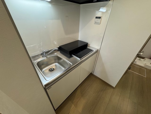 川崎市多摩区長尾５丁目のアパートのキッチン