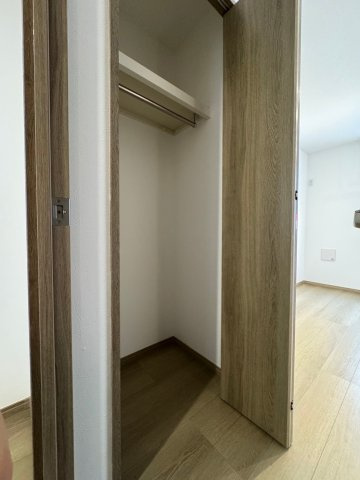 川崎市多摩区長尾５丁目のアパートの収納