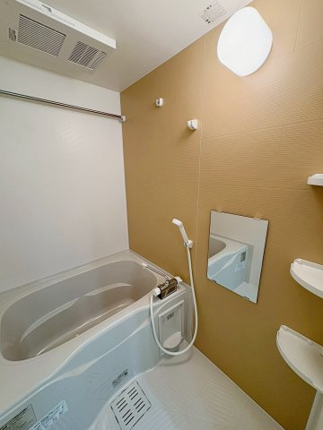 フジパレス宝塚小林Ⅲ番館の浴室|ゆったり過ごせるお風呂です