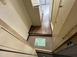 落ち着いた玄関です