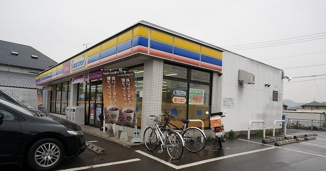 ソレイユＫＡＷＡＢＡＴＡⅡの周辺|ミニストップさんまで1000m