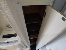シューズボックス