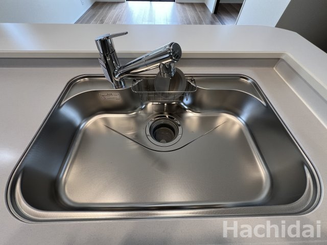 高浜市湯山町第5　新築戸建＜4号棟＞のキッチン