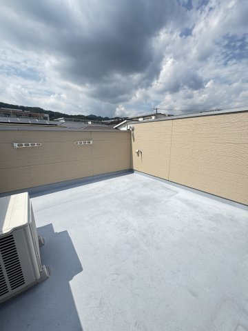 GRANDTIC 湊川公園のバルコニー