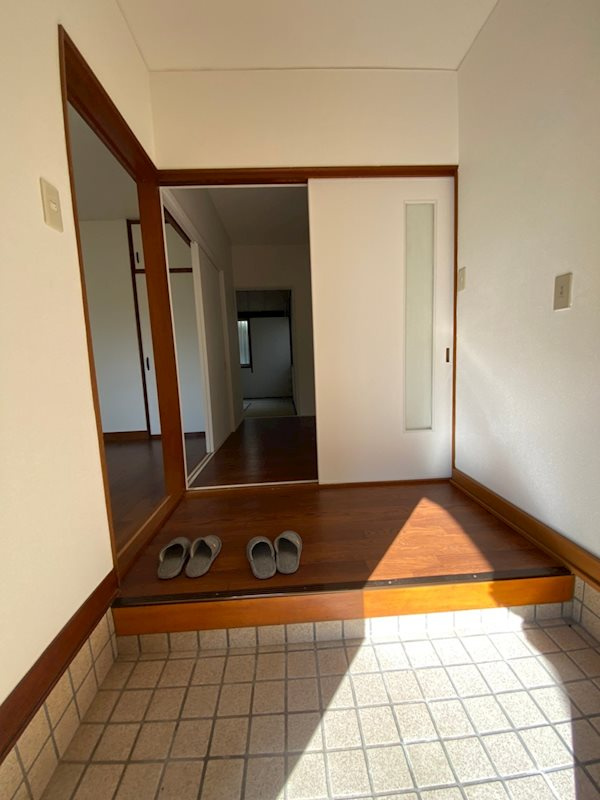 ねむの木の玄関
