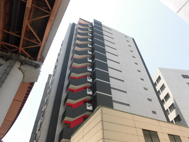 LAV神戸三宮の外観