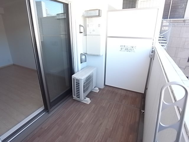LAV神戸三宮のバルコニー