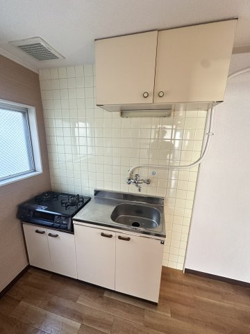 リファレンス大濠西のキッチン