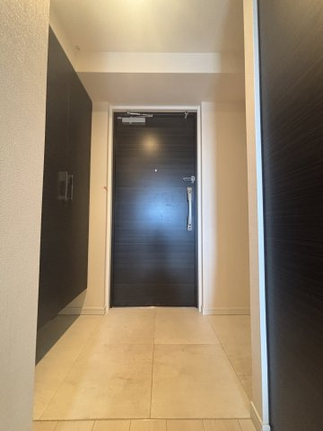 S-RESIDENCE神戸磯上通の玄関