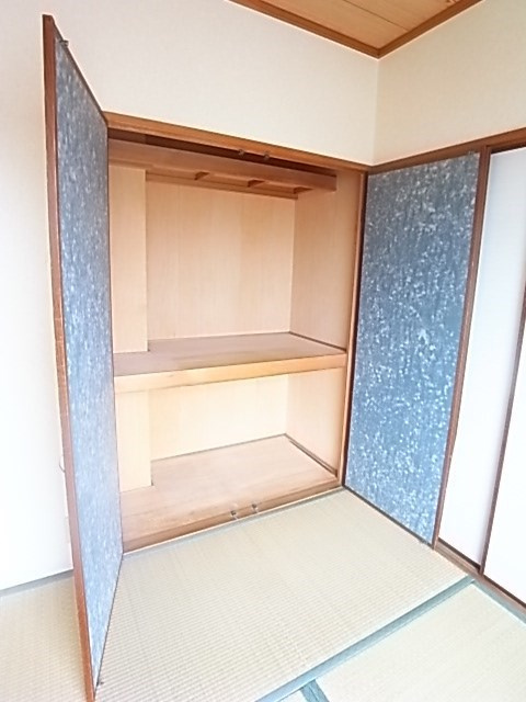 ハーバー壱番館の収納
