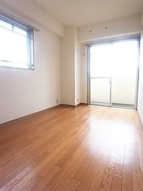 ハーバー壱番館の寝室
