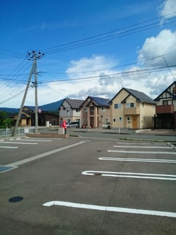 ベルアルモニーⅡの駐車場