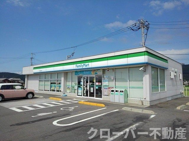 グリーン　ブリッサのその他|ファミリーマート坂出加茂北店まで1400m