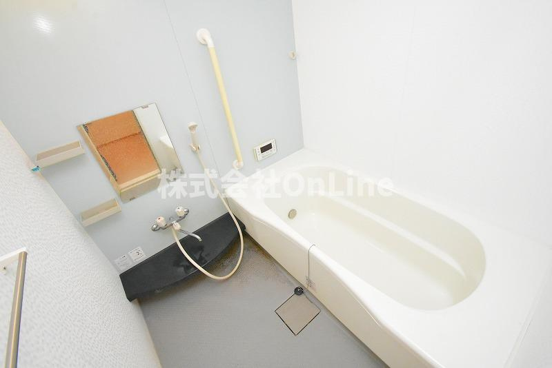 セジュール稲田本町の浴室