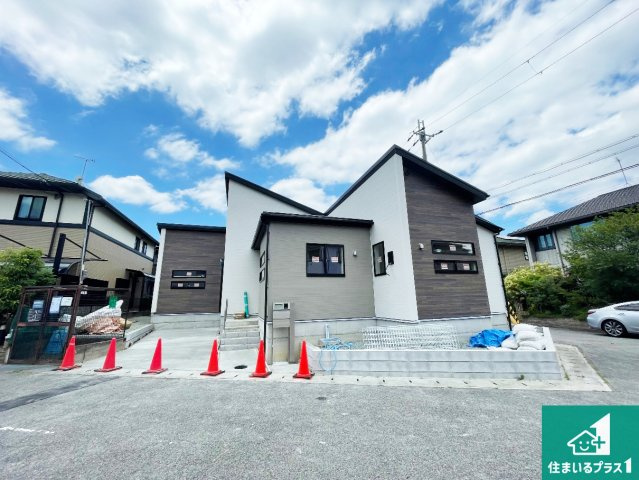 西宮市北六甲台　第4期　新築一戸建ての外観|周辺は落ち着いた街並みの住宅地！子育てがしやすい住環境です！まだ未完成ですが、現地でしかわからない事もございます。是非一度ご覧ください。