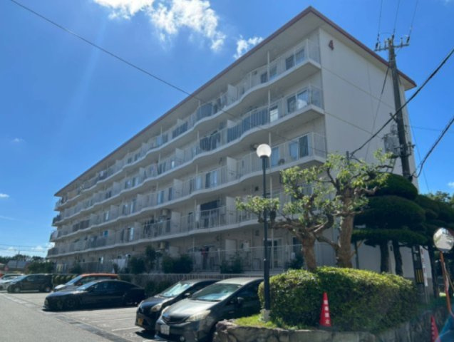 ローレルハイツ北神戸４号棟