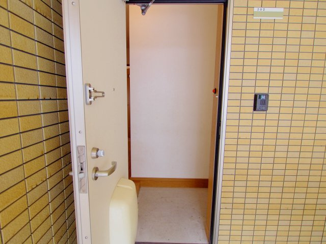すいれん天畠の玄関