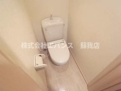 【トイレ】 | サイプレス | 落ち着いた色調のトイレです