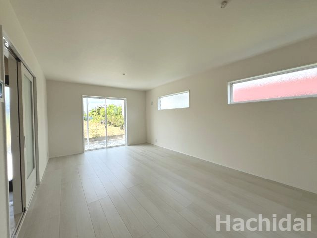高浜市湯山町第5　新築戸建＜5号棟＞の居間・リビング