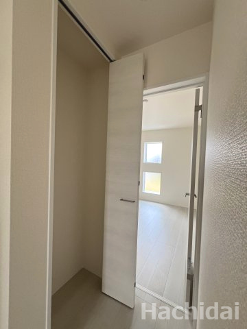 高浜市湯山町第5　新築戸建＜5号棟＞の収納