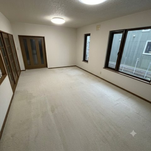 登別市美園町1丁目12-4 中古住宅 登別市美園町1丁目、5LDK中古住