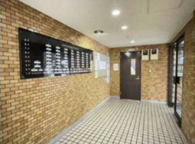 ライオンズマンション川口幸町のエントランス|建物の内部です