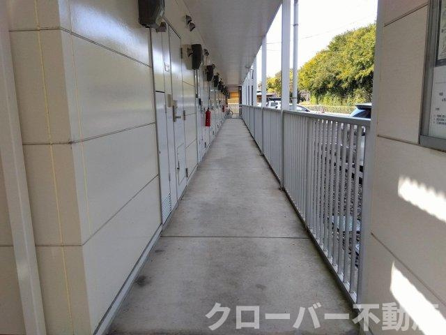 レオパレス楓のロビー