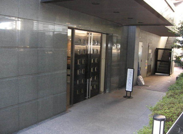 【エントランス】 | クレストフォルム田町ベイフロントスクエア