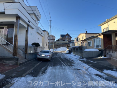 【前面道路含む現地写真】 | 春採7丁目260-74売家 | 閑静な住宅街で住環境も良好です☆