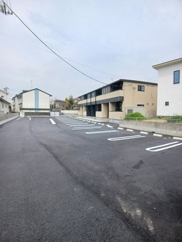ヒナタ・アサヒノⅡの駐車場