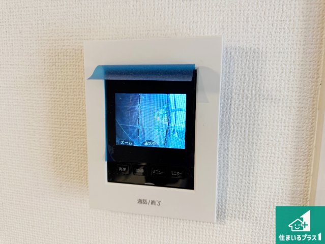 ■神戸市北区鈴蘭台北町　第2期　新築一戸建ての防犯設備|カラーモニターインターホン！声だけでなく来訪者の姿や顔がモニターで確認できるので、小さなお子様がいらっしゃるご家庭でも安心できます！