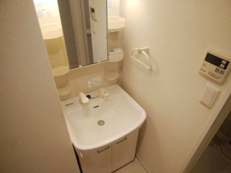レジデンシャルヒルズ博多東の洗面所