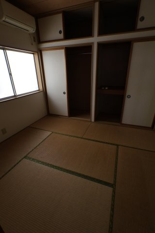 コーポ大野の和室