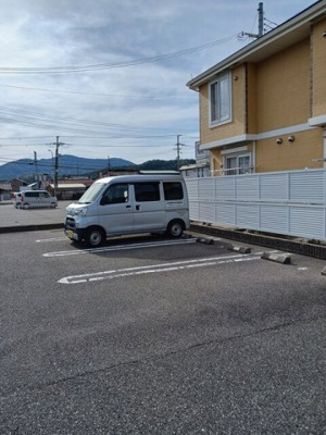 【駐車場】 | ラ・メゾン・アンソレイエⅡ