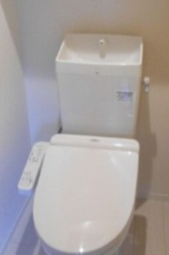 アンジュール西落合のトイレ