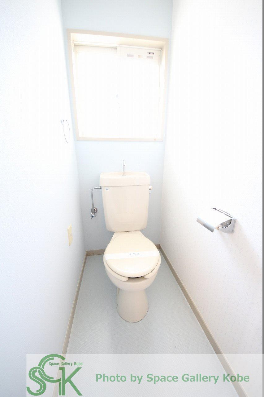 タウンハウス伊川谷のトイレ|※お部屋により仕様が異なる場合があります※