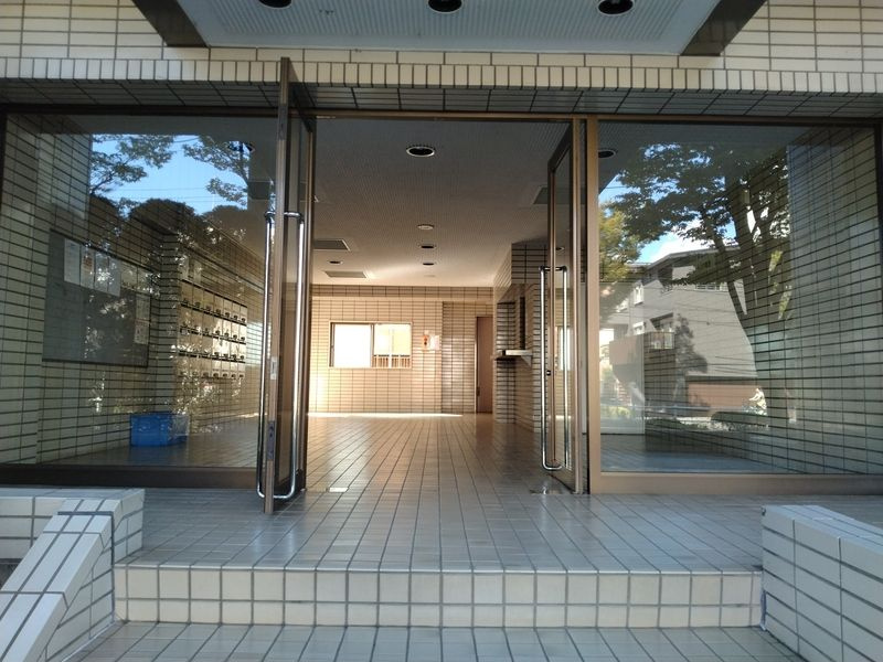 ハビテ葛西の玄関