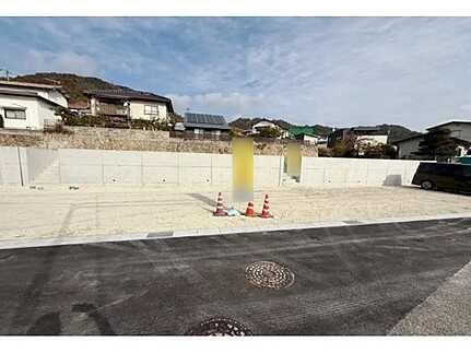 広島市安佐北区亀山５丁目　土地