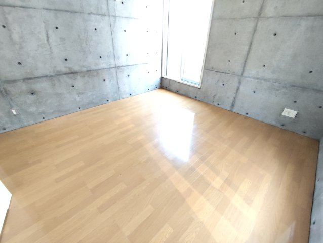 ガロパンの洋室